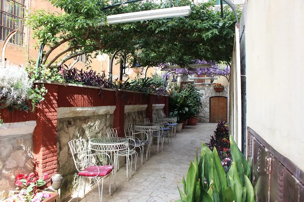 Hotel Pavia Roma Italia